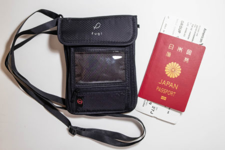 1年探し求めたパスポートケースをついに購入！fugl パスポートケース